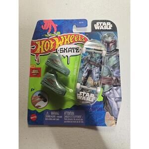 Mattel Hot Wheels Skate Fingerboard STAR WARS BOBA FETT SKATEBOARD - Gift Toy